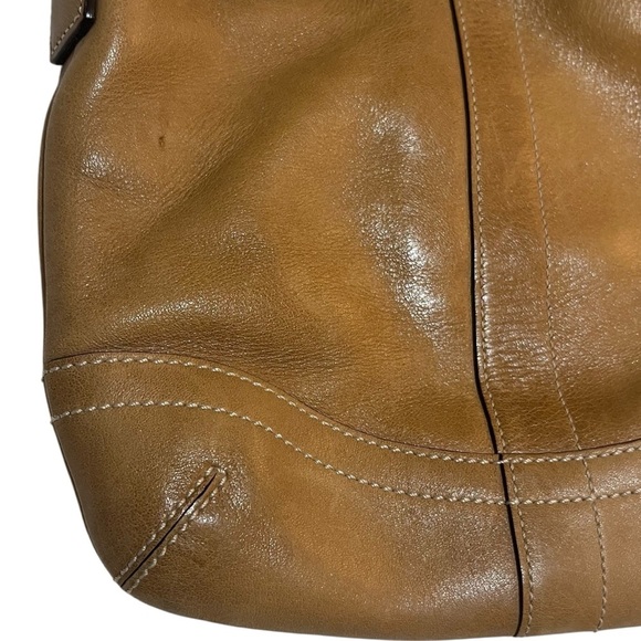 Coach Vintage SoHo Slim Buckle Bag Tan & Chocolate Brown Silver Detail - Picture 4 of 11